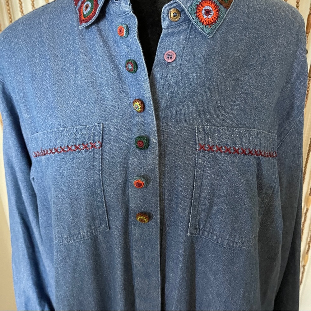 Vintage Blue Denim Embroidered Button Down Collared Blouse XL - Picture 3 of 10